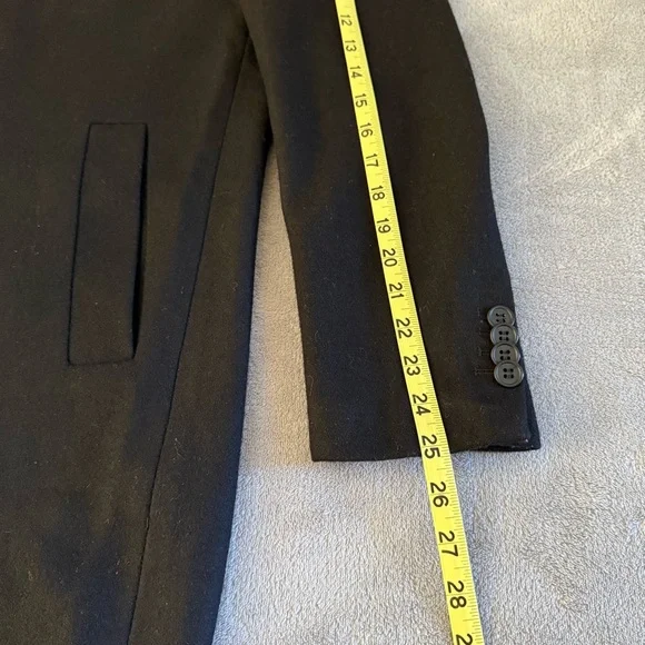 H&M Men’s Wool Blend Coat Size 36R